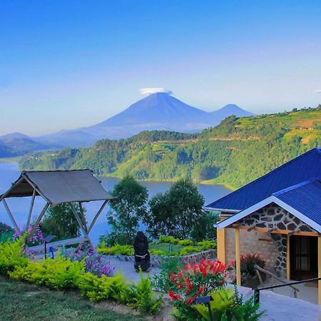 Lake Mulehe Gorilla Lodge Kisoro Buitenkant foto