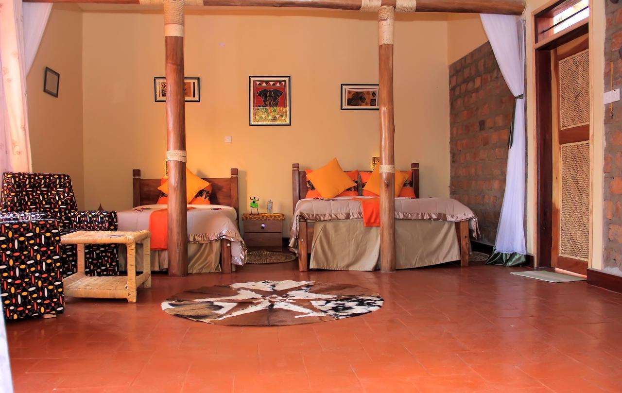 Lake Mulehe Gorilla Lodge Kisoro Buitenkant foto