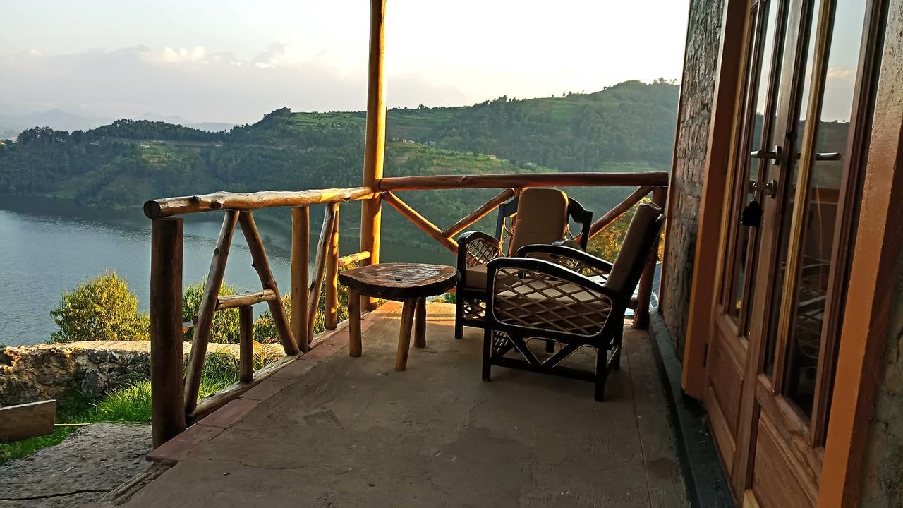 Lake Mulehe Gorilla Lodge Kisoro Buitenkant foto