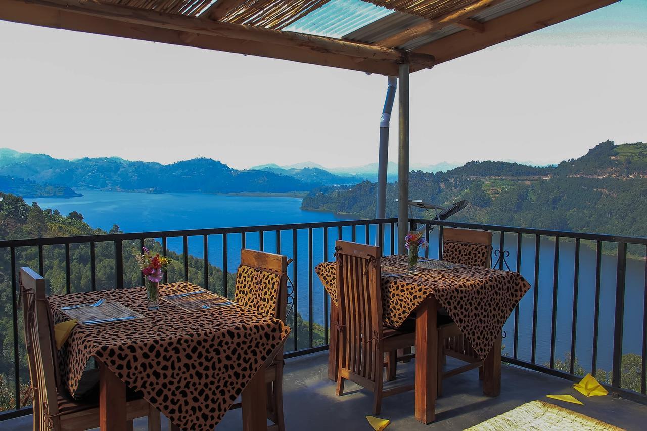 Lake Mulehe Gorilla Lodge Kisoro Buitenkant foto