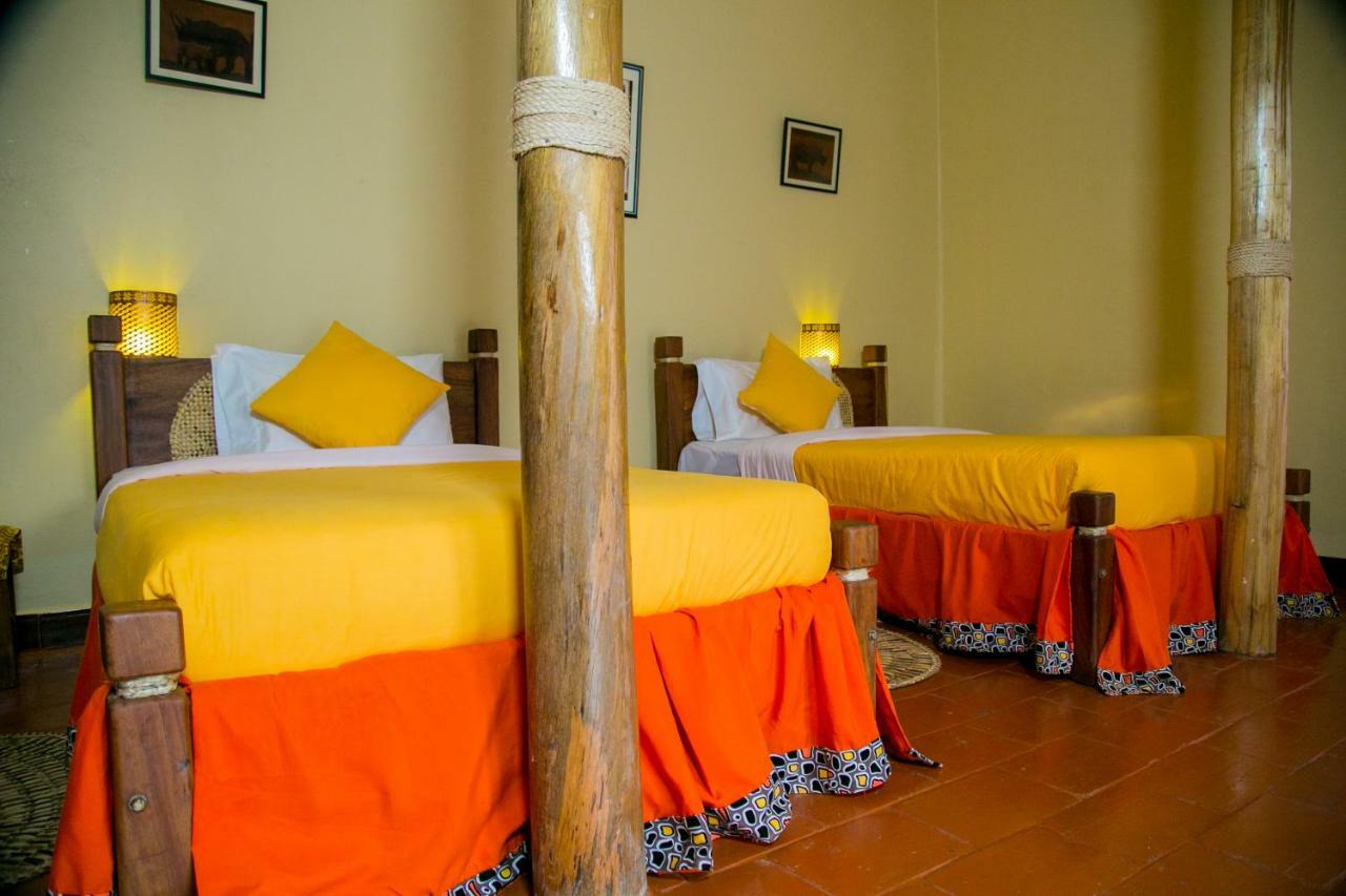 Lake Mulehe Gorilla Lodge Kisoro Buitenkant foto
